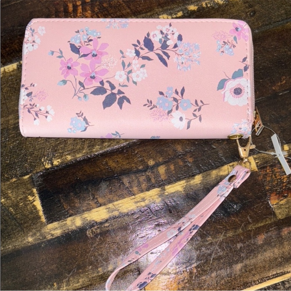 Clutch Wristlet Pink and White Floral Pattern with Zipper Closure NWOT - Picture 3 of 7